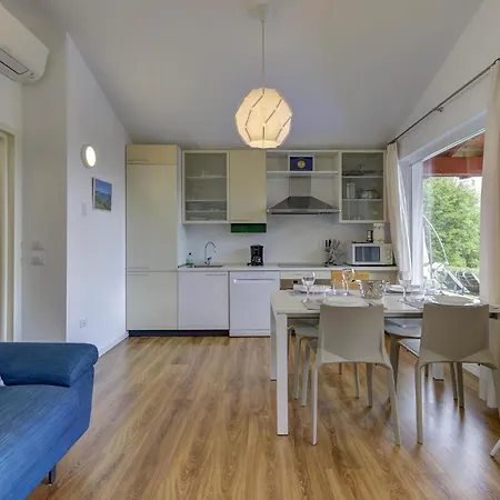 In Solto Collina Bg With Kitchen * Riva di Solto